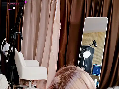 Chenchen_666 webcam