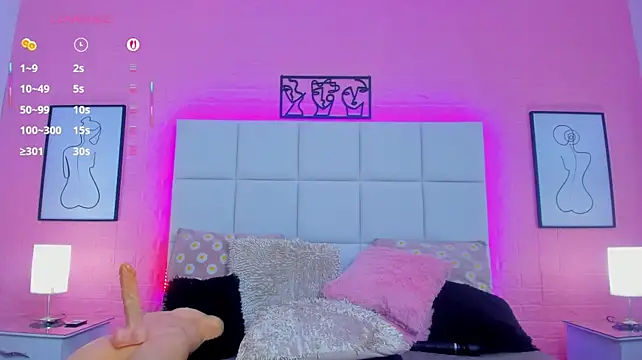 charlotte_kisss