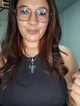 samm_curvy webcam stripchat model stream image