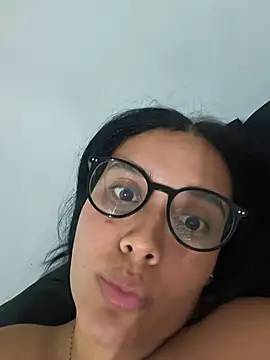 Annya-sweet webcam
