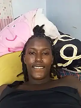 pinky_siaah live cam on StripChat