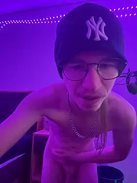 YoungSebi live cam on StripChat