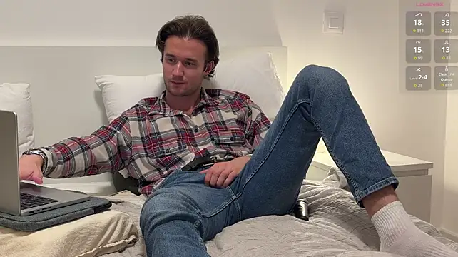 cute_mark live cam on StripChat