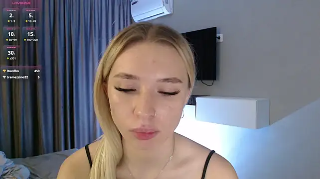 Emily_Hartt
