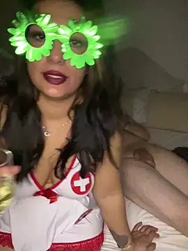 RuhumTenden live cam on StripChat