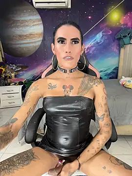 Nella_Dolls live cam on StripChat