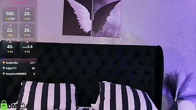 MiaBlue_