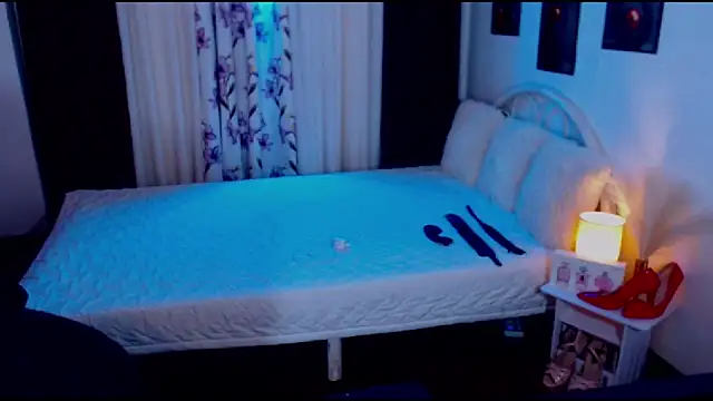 OliviaFoxTs live cam preview