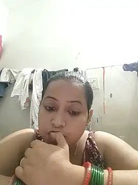 ninadi_hot