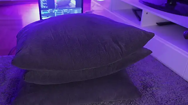 PawgOfficial webcam