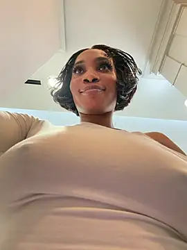___Nessa webcam
