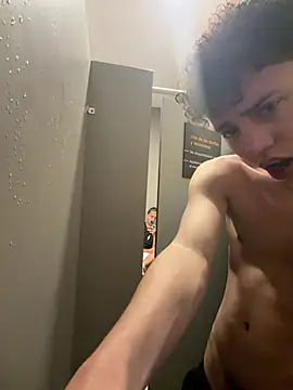Webcam porno en directo de yoursexyjose