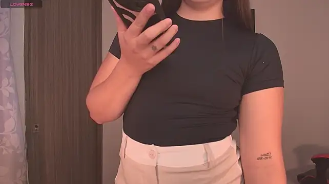 mia_bornner