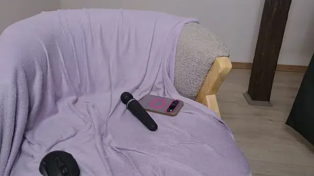 Manon_secret00
