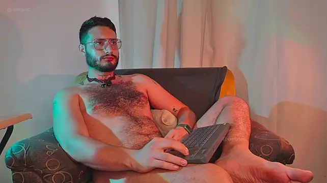 axel_giracr