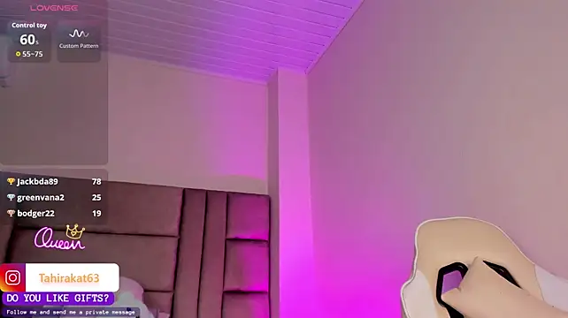Tahira_21_ live sex cam