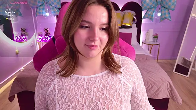 CharlotteAtwoood webcam