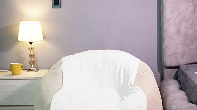 CallumMuscle live cam on StripChat