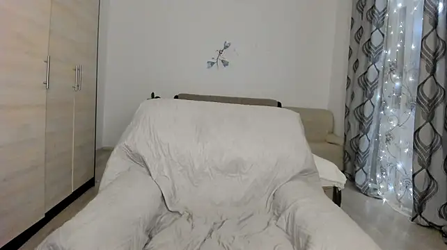 PlayfulDaisy