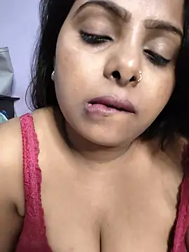 Sexyhina321 webcam