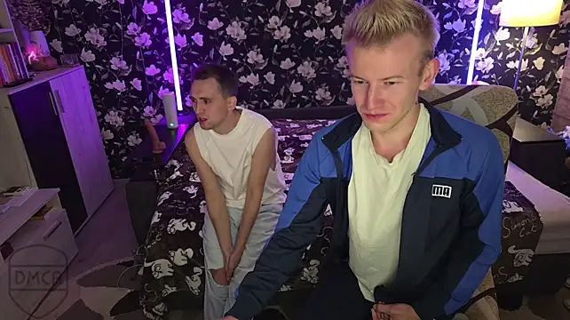Vuitton live sex cam