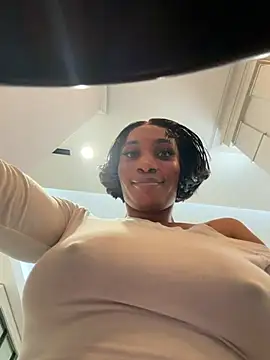 ___Nessa webcam