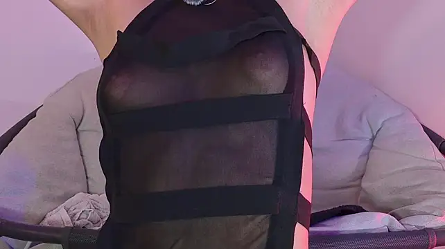 nina_kink webcam