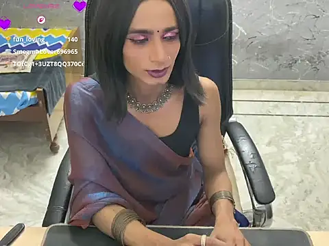 LuvLayla