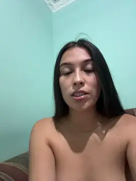 VictoriaLannee
