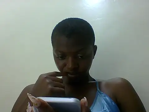 Sexy_Essiie