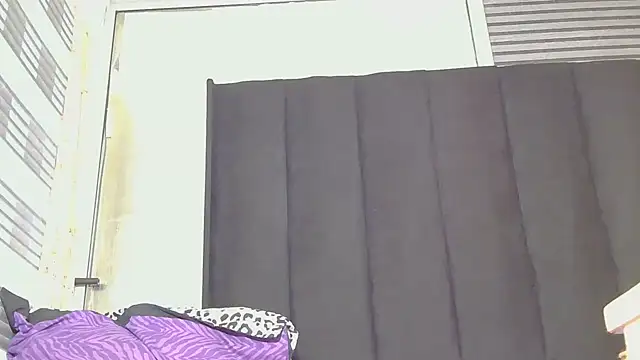 catladyxx23 live cam preview