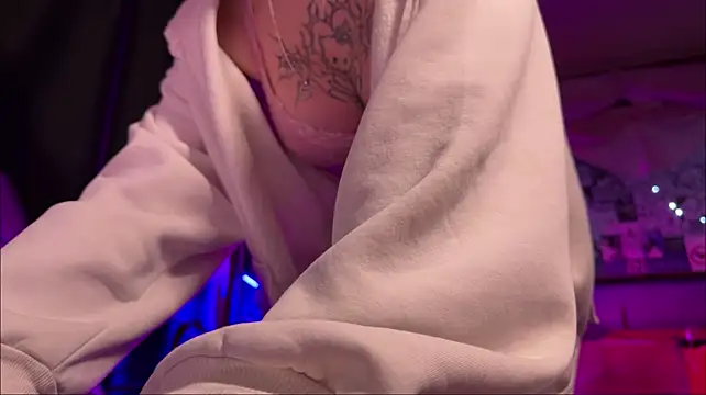 Ameli_Rouse live cam preview