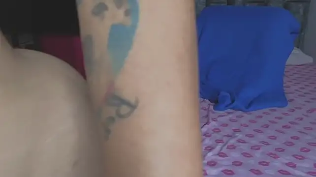 tatiana_big_ass_boobs live cam on StripChat