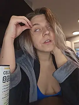 ScarletsWeb