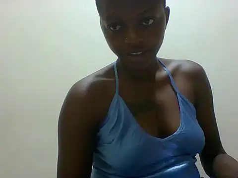 Sexy_Essiie