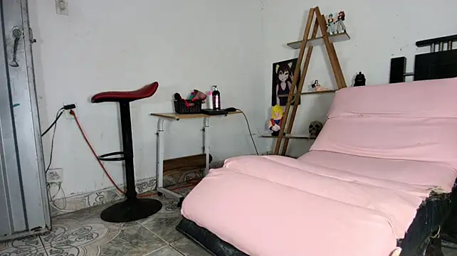 chirlleyy live cam on StripChat