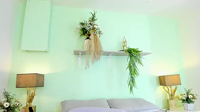 elizavenus live room snapshot on Stripchat