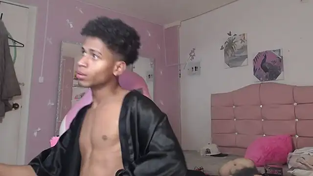Santy_bigcock_01