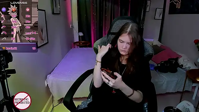 Dilara_xBaby live cam on StripChat