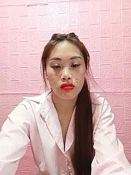 Lucky_lucky2k live cam on StripChat