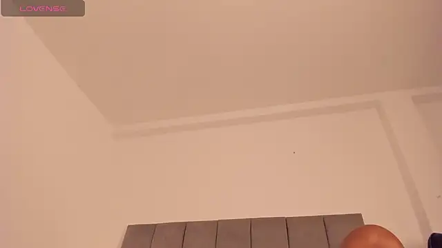 Ebony_danik