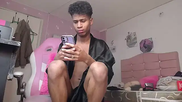 Santy_bigcock_01