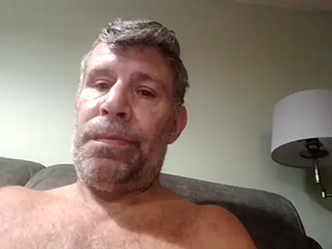 stud2512 live cam preview