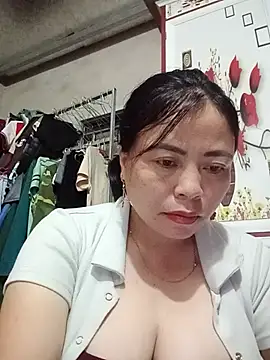 Lee_bee1