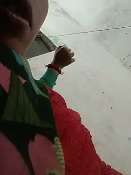 Priyansi_hot