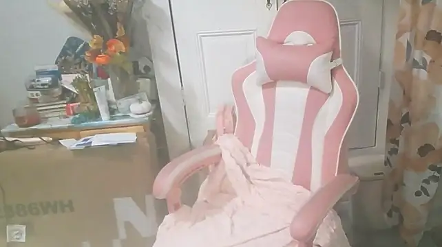 nastydianastrips