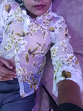 Priyanka_rawat1