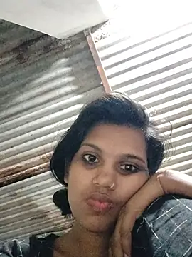 Hott_Surabhi captura de la sala en vivo en Stripchat