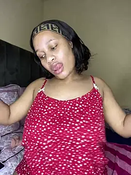 SexxyAsHellly