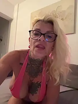 Solara_Vee